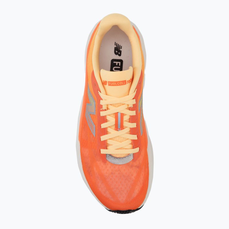 Buty do biegania damskie New Balance FuelCell Rebel V5 tangerine heat/silver metallic 5