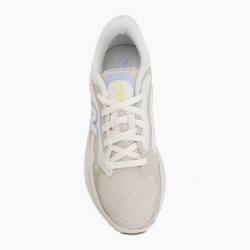 Buty do biegania damskie New Balance Fresh Foam Arishi V4 sea salt/timberwolf/daybreak 5