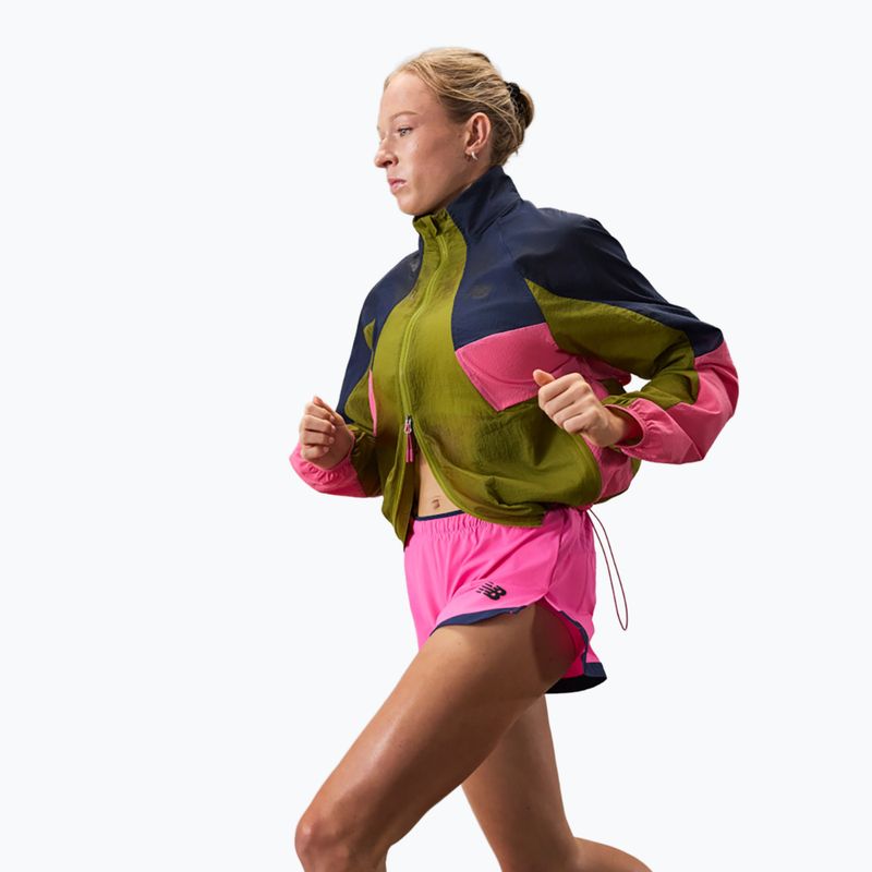 Spodenki do biegania damskie New Balance Run Essentials 3" pink heat 4