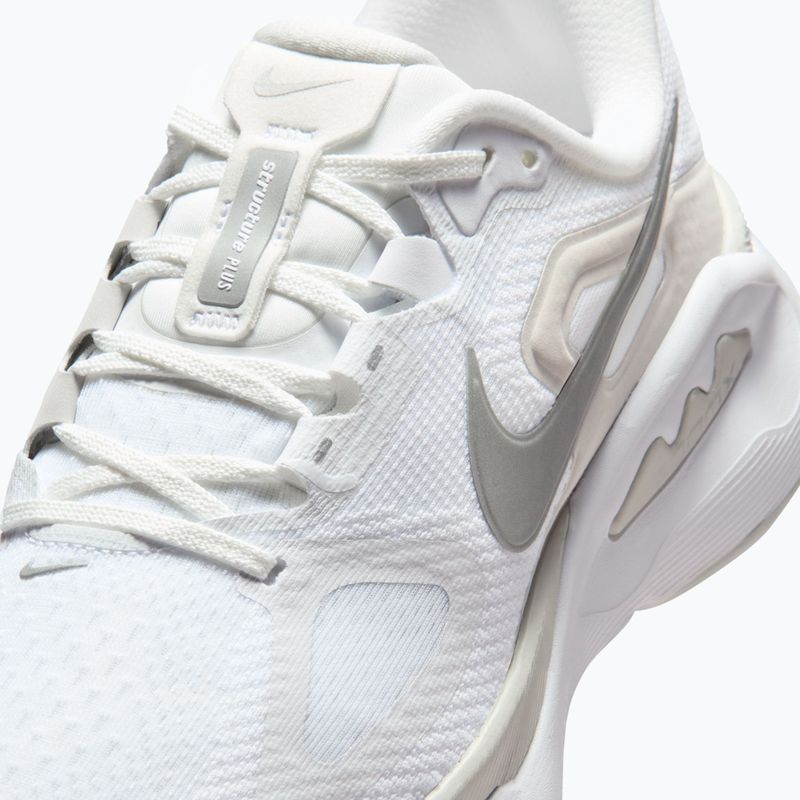 Buty do biegania damskie Nike Structure Plus white/photon dust/metallic silver 4