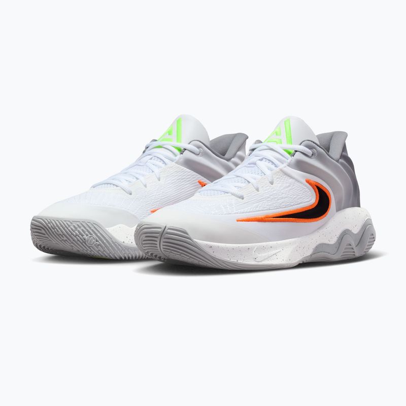 Buty do koszykówki męskie Nike Giannis Immortality 4 white/volt/wolf grey/black 3