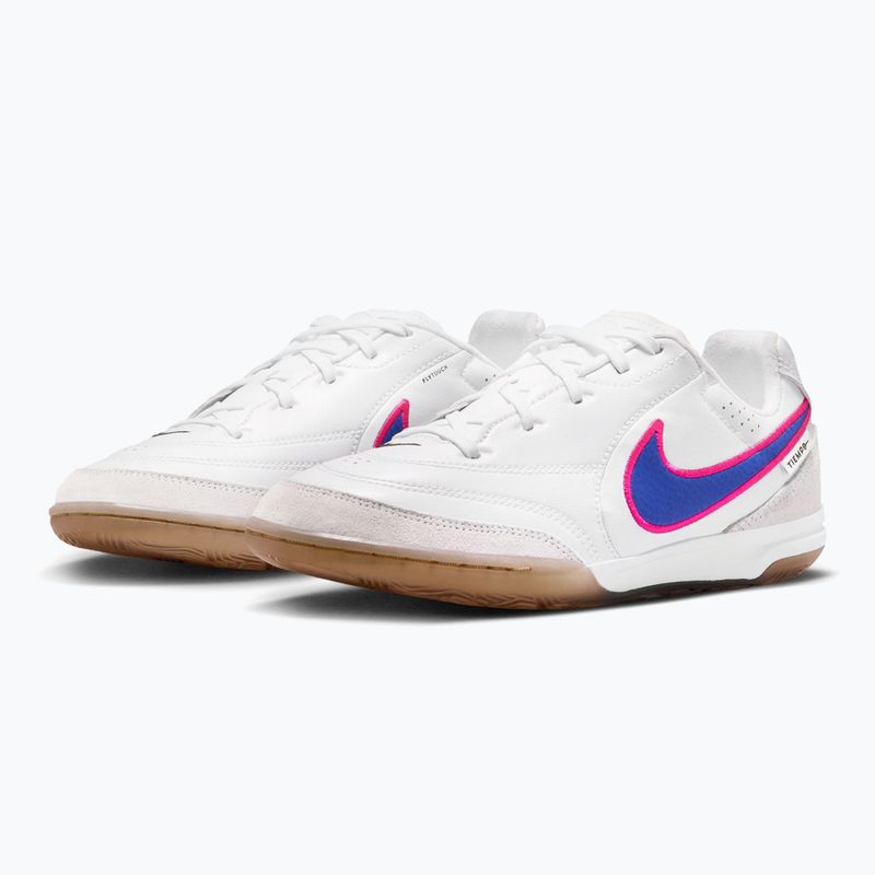 Buty piłkarskie dziecięce Nike Tiempo Streetgato Jr white/pink blast/racer blue 3