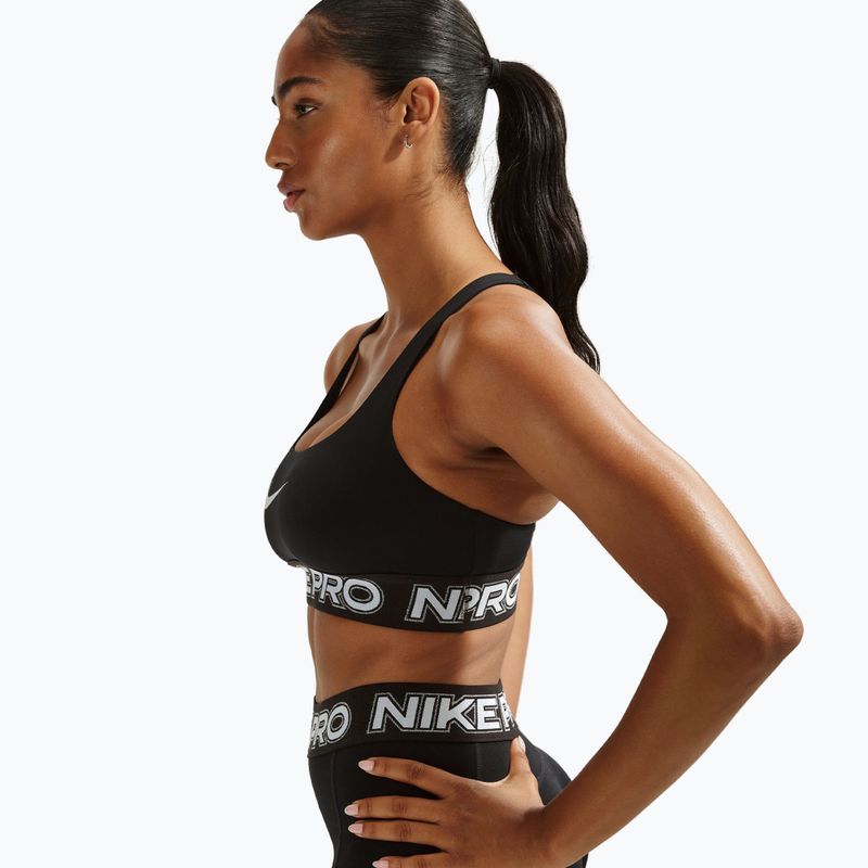Biustonosz treningowy Nike Pro Light Support Non Padded black/white/metallic silver 4