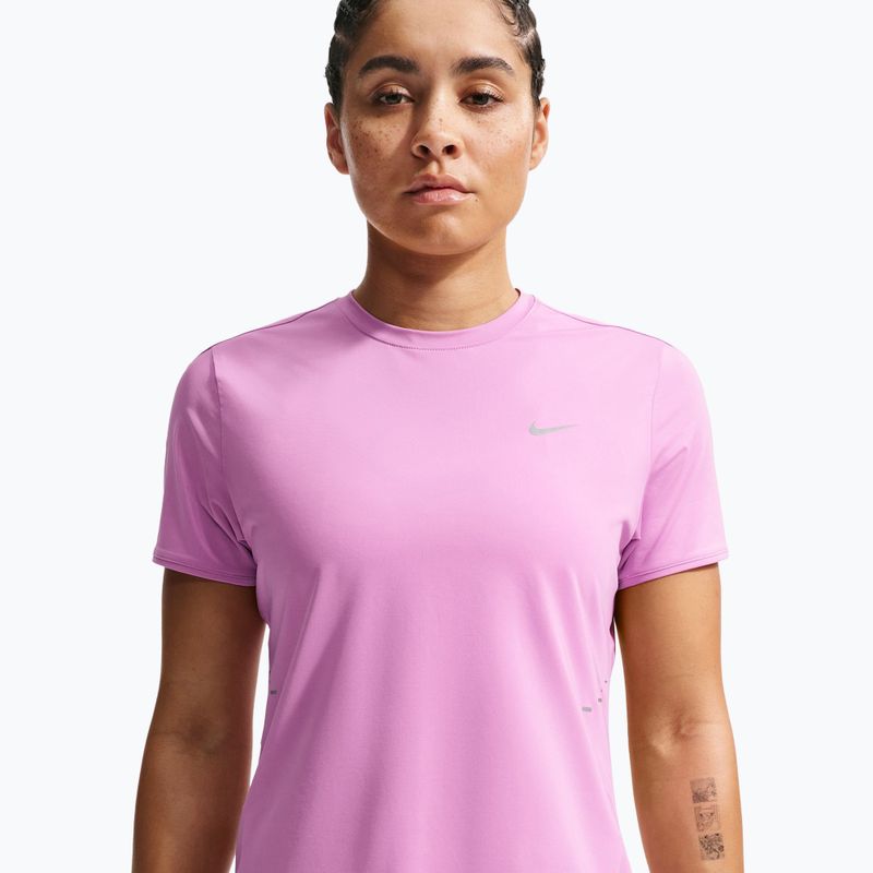 Koszulka do biegania damska Nike Swift Dri-Fit light magenta 4