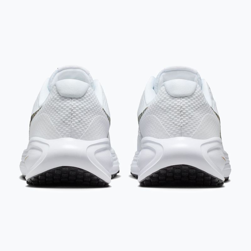 Buty do biegania damskie Nike Revolution 8 white/metallic gold/black 4