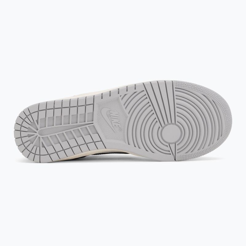 Buty damskie  Air Jordan Skyline Low summit white/light smoke grey/sail/black 4