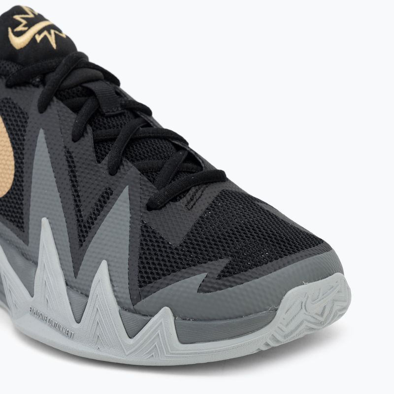 Buty dziecięce Nike S.T. Dynamite black/wolf grey/smoke grey/metallic gold 7