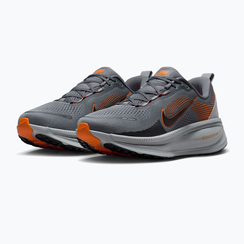 Buty do biegania męskie Nike Vomero 18 cool grey/safety orange/wolf grey/black 3