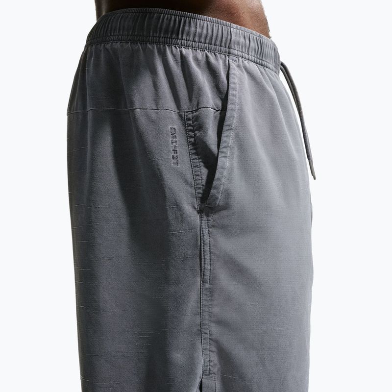 Spodenki treningowe męskie Nike Unlimited N.A.C. 7" smoke grey/smoke grey/smoke grey 5