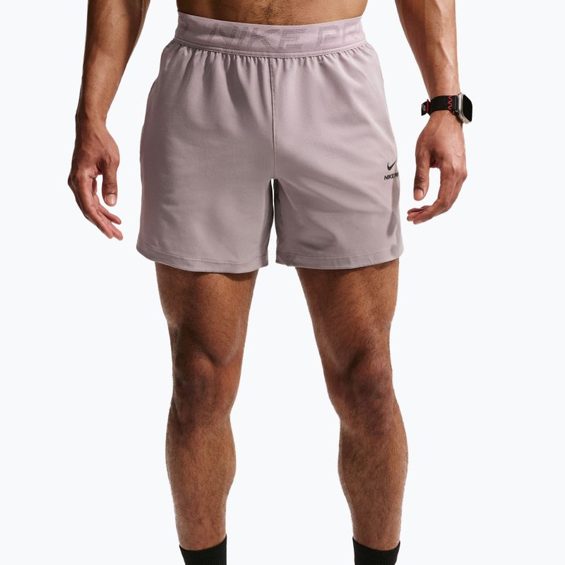 Spodenki męskie Nike Pro Training Dri-Fit 6" light violet ore/black 5