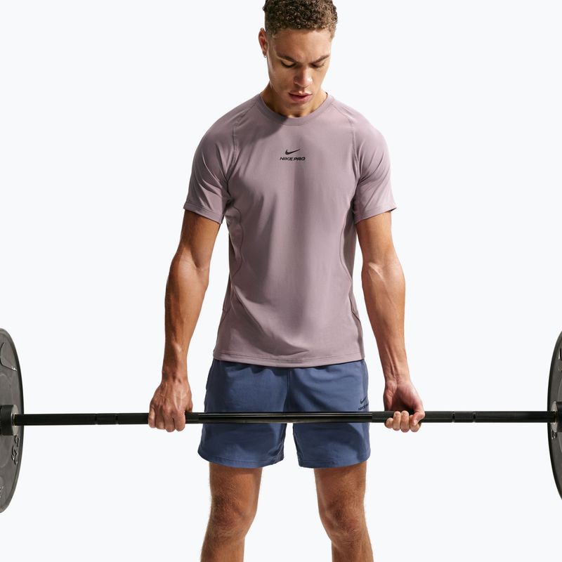 Koszulka treningowa męska Nike Pro Training Dri-Fit light violet ore/black 6