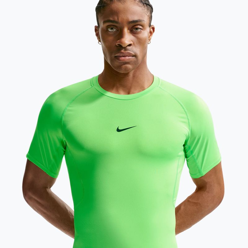 Koszulka treningowa męska Nike Pro Dri-Fit Tight Fitness green strike/black 4