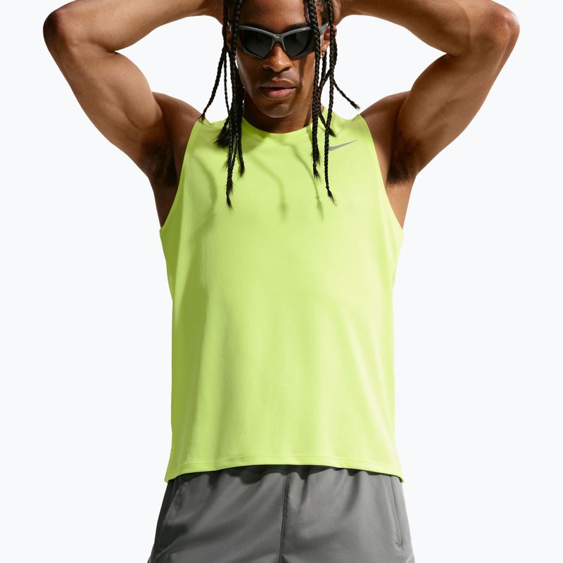 Spodenki do biegania męskie Nike Miler Dri-Fit 2in1 5" smoke grey/smoke grey 6