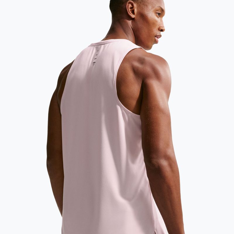Koszulka do biegania męska Nike Stride Dri-Fit ADV silt red 6