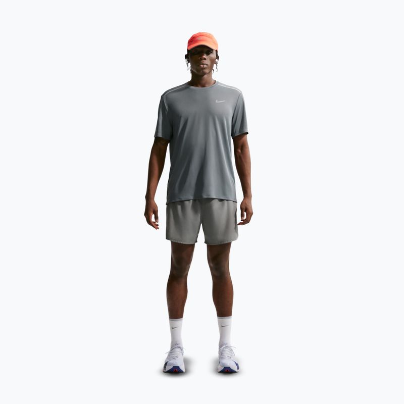 Koszulka do biegania męska Nike Miler Dri-Fit UV smoke grey 2