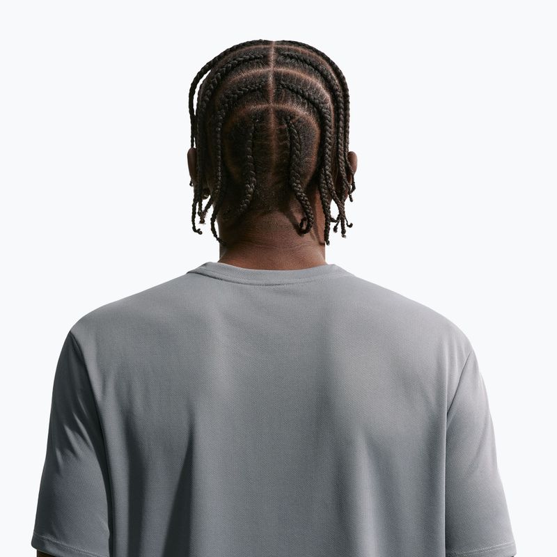 Koszulka do biegania męska Nike Miler Dri-Fit UV smoke grey 5