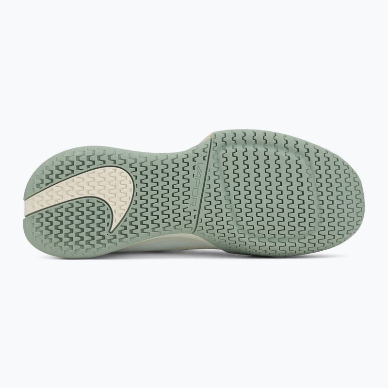 Buty do tenisa damskie Nike Vapor Pro 3 barely green/sea glass/coconut milk 4