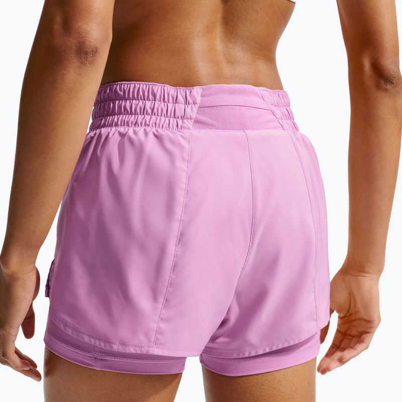 Spodenki do biegania damskie Nike One Dri-FIT 2IN1 light magenta/white 4