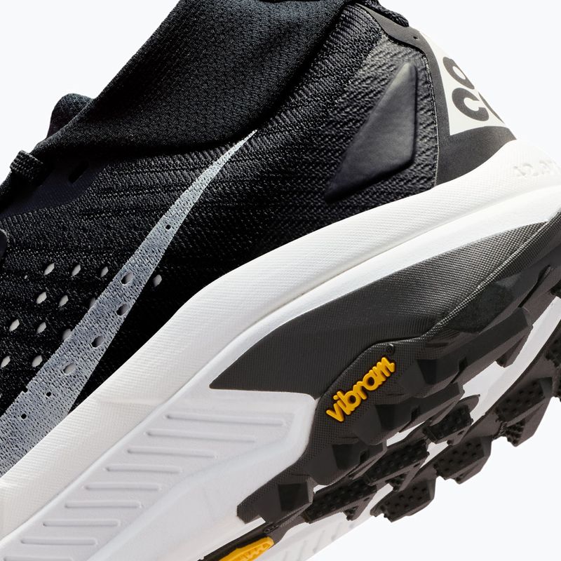 Buty do biegania damskie Nike ACG Zegama black/safety orange/summit white 4