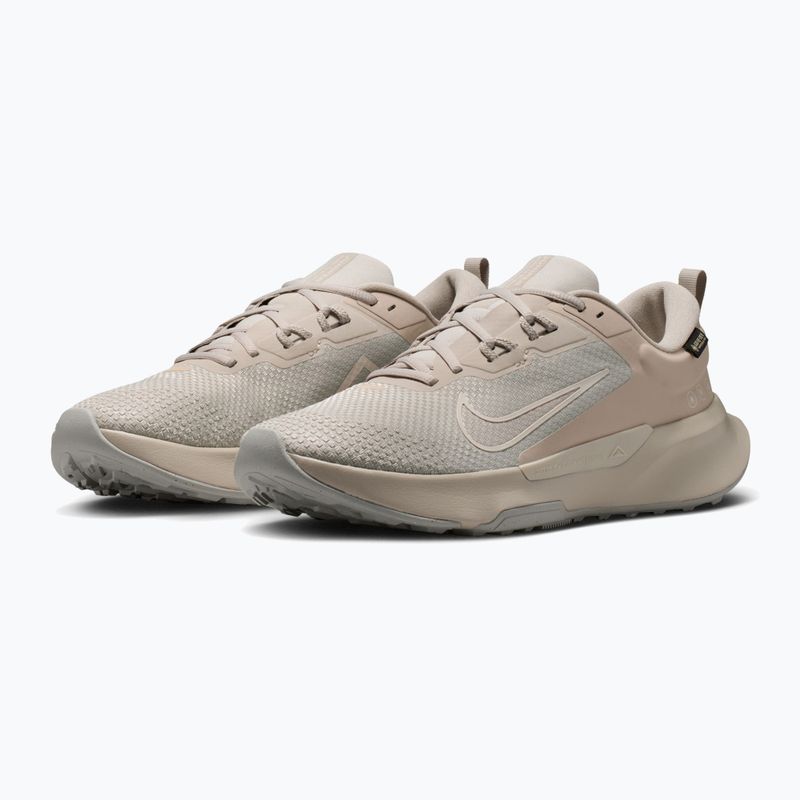 Buty do biegania męskie Nike Juniper Trail 2 GORE-TEX cream Ii/light orewood brown 10