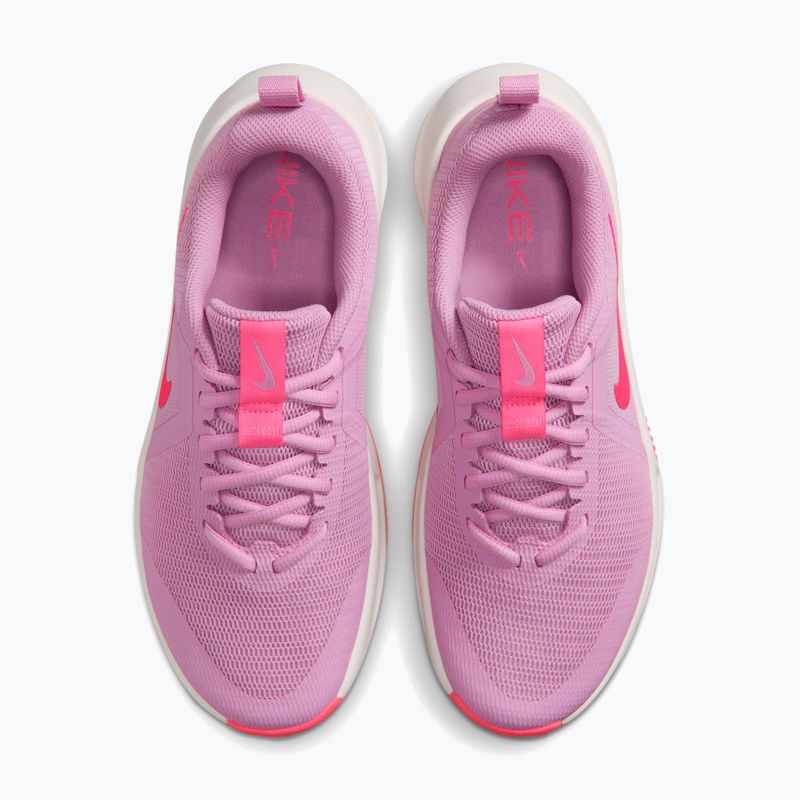 Buty treningowe damskie Nike MC Trainer 3 light magenta/sail/hyper pink 5