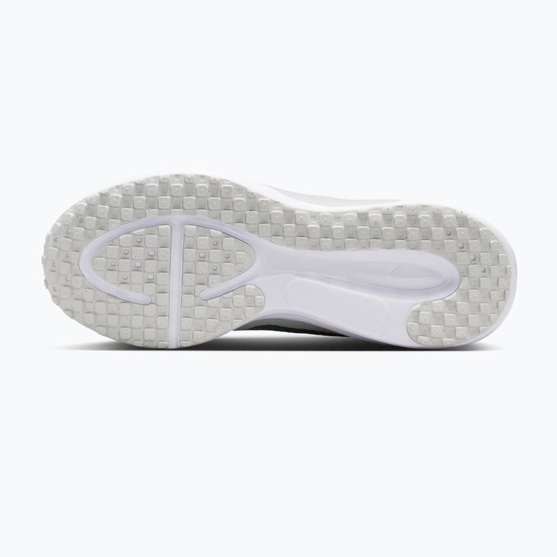 Buty do biegania damskie Nike Revolution 8 off white/barely green/metallic silver 3