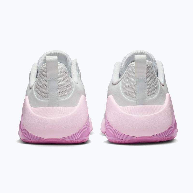 Buty treningowe damskie Nike Bella 7 photon dust/light magenta/pink foam 4