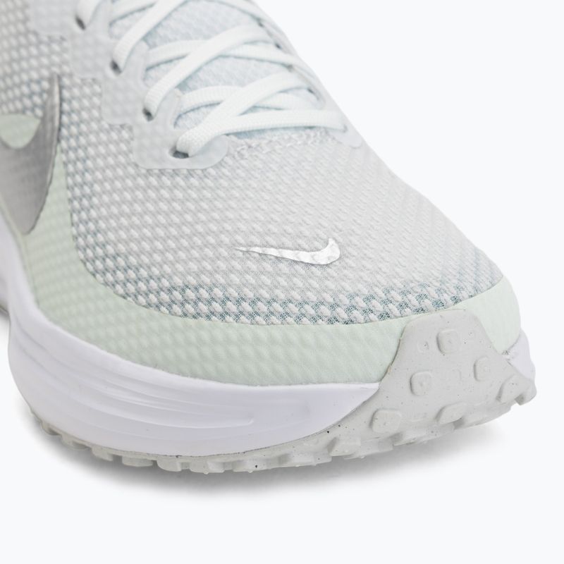Buty do biegania damskie Nike Revolution 8 off white/barely green/metallic silver 7