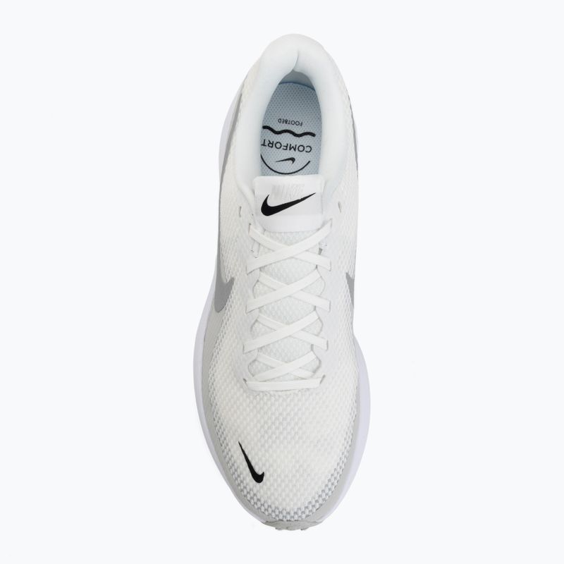 Buty do biegania męskie Nike Revolution 8 summit white/white/metallic silver 5