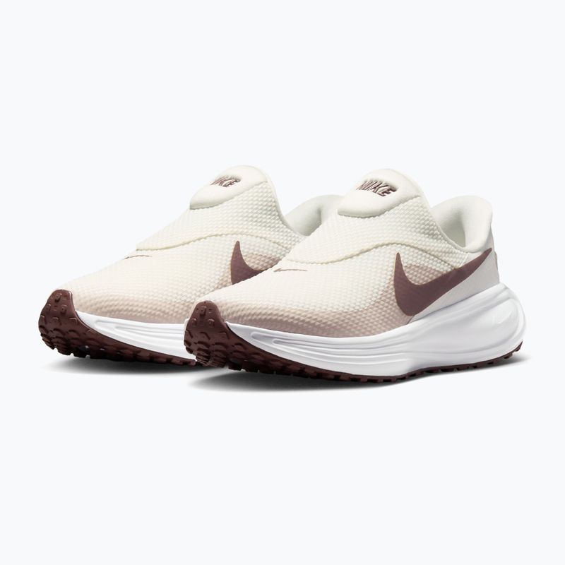 Buty do biegania damskie Nike Revolution 8 EasyOn phantom/white/silt red/tattoo 3