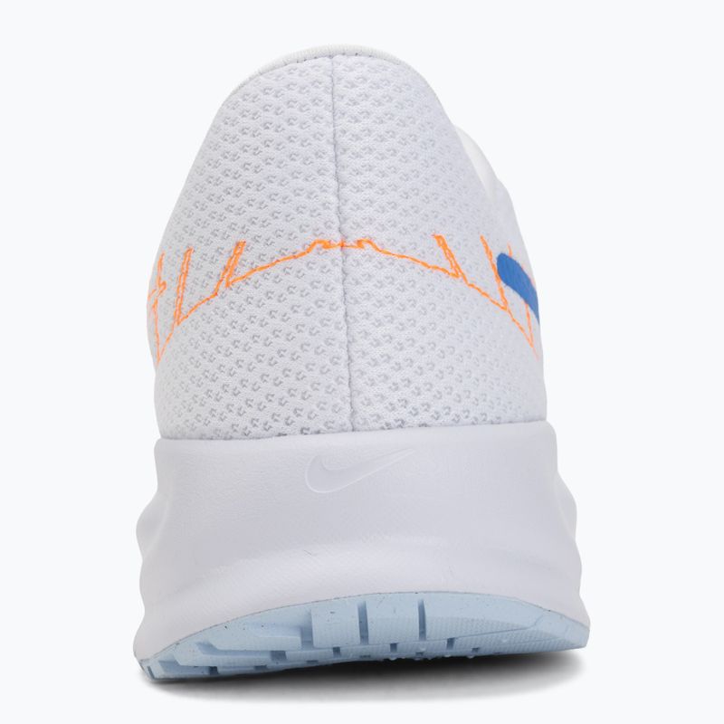 Buty do biegania męskie Nike Run Defy white/topaz gold/blue crystal 6