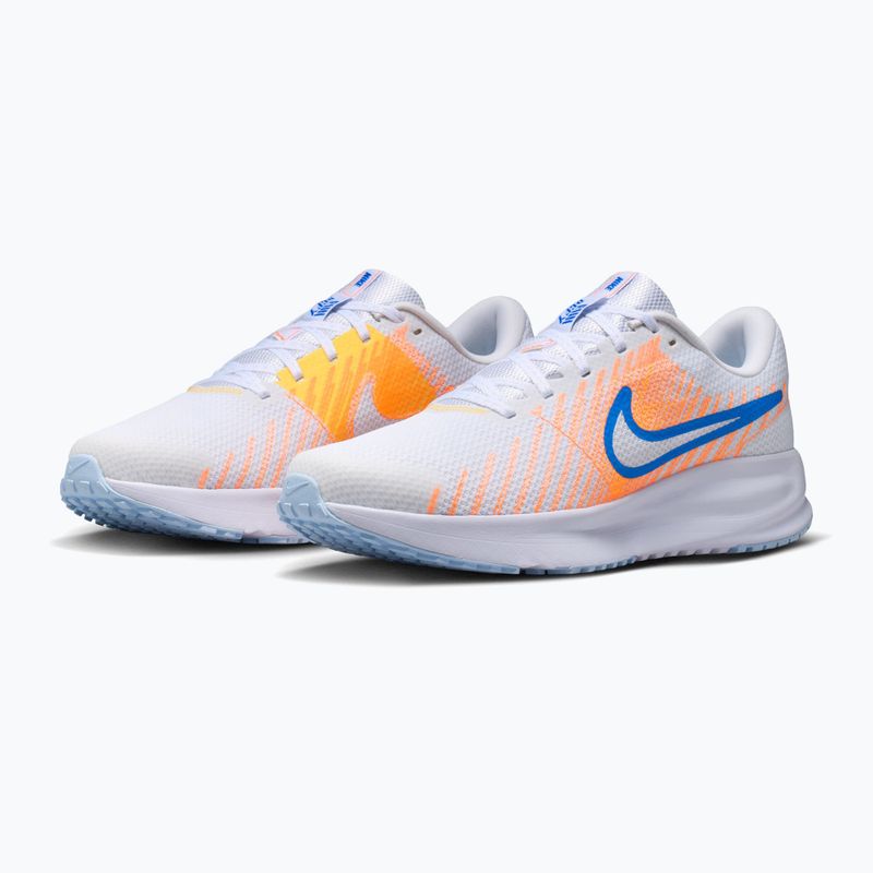 Buty do biegania męskie Nike Run Defy white/topaz gold/blue crystal 3