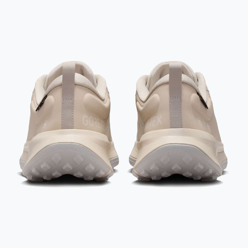 Buty do biegania damskie Nike Juniper Trail 2 GORE-TEX cream Ii/light orewood brown 4