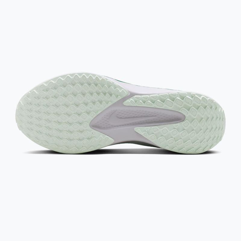 Buty do biegania damskie Nike Quest 6 barely green/white/metallic silver 2
