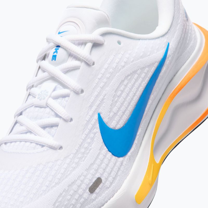 Buty do biegania męskie Nike Journey Run white/total orange/blue crystal 3