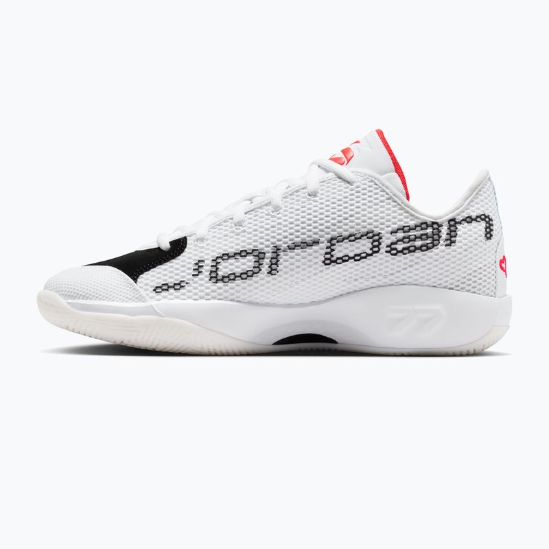 Buty do koszykówki męskie  Jordan Luka 77 white/black/sail/bright crimson 2
