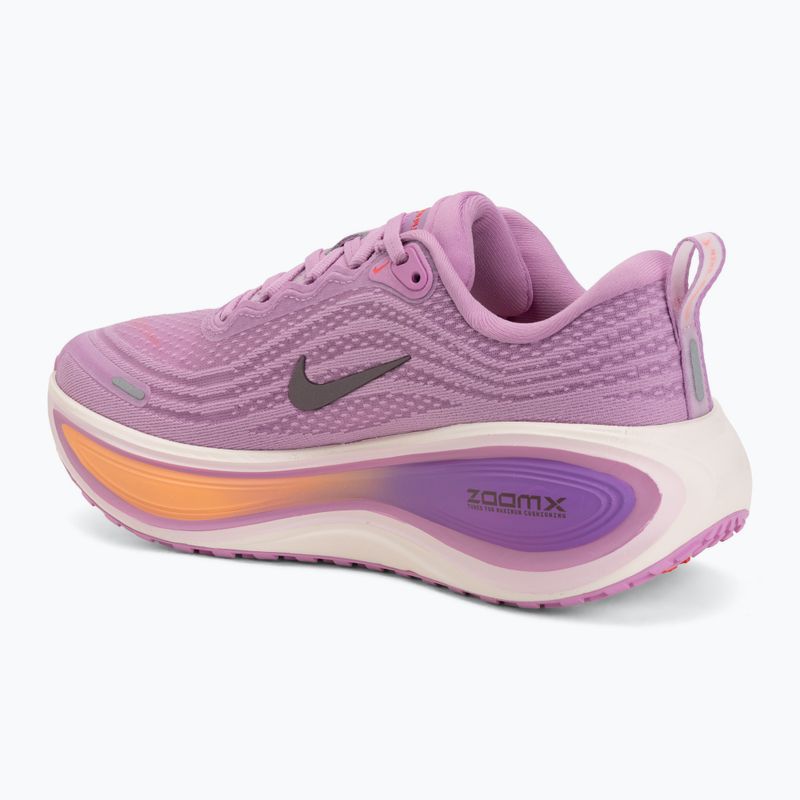 Buty do biegania damskie Nike Vomero Plus light magenta/pink foam/bright violet/black 3
