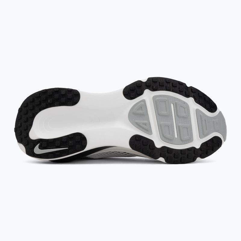 Buty do biegania męskie Nike Vomero 18 summit white/metallic silver-black 4