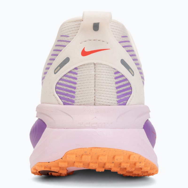 Buty do biegania damskie Nike Vomero 18 chalk/pink foam/bright violet/tattoo 6