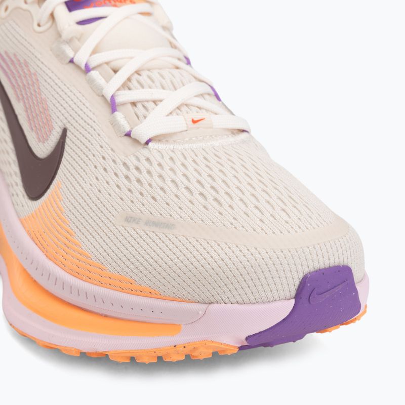 Buty do biegania damskie Nike Vomero 18 chalk/pink foam/bright violet/tattoo 7