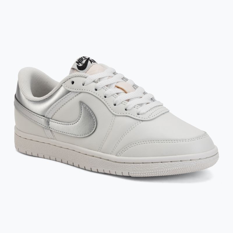 Buty damskie Nike Air Jordan Skyline Low swan/black/metallic silver