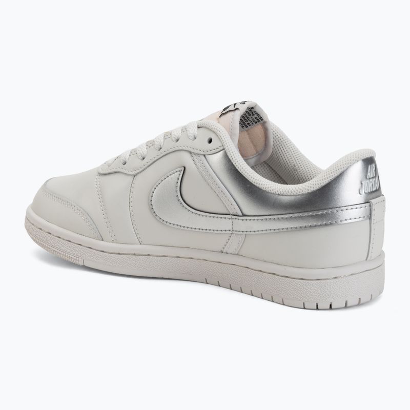 Buty damskie Air Jordan Skyline Low swan/black/metallic silver 3