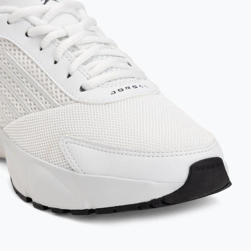 Buty damskie Nike Jordan Trunner Flow summit white/metallic silver/black 7