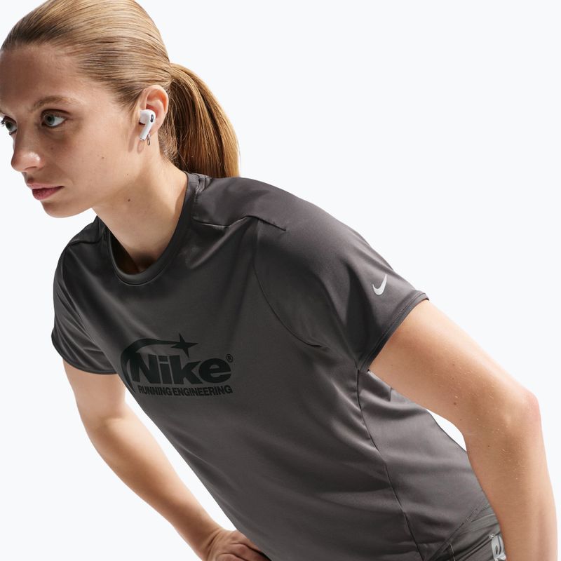 Koszulka do biegania damska Nike Swift Dri-Fit medium ash 5