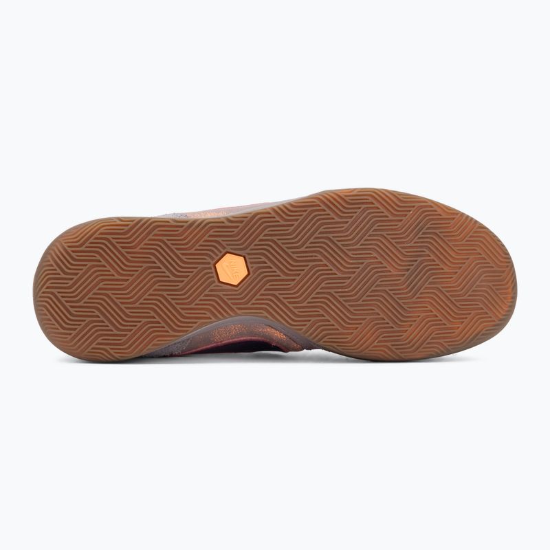 Buty piłkarskie męskie Nike Tiempo Streetgato PRM IC light violet ore/gum dark brown/peony 4
