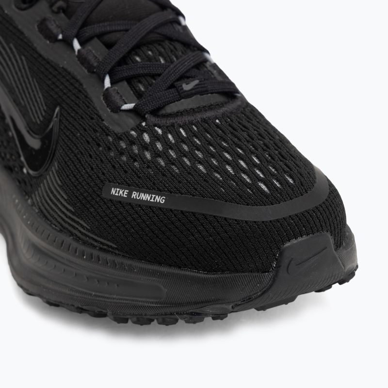Buty do biegania dziecięce Nike Vomero 18 black/dark smoke grey/ligh smoke grey/black 7