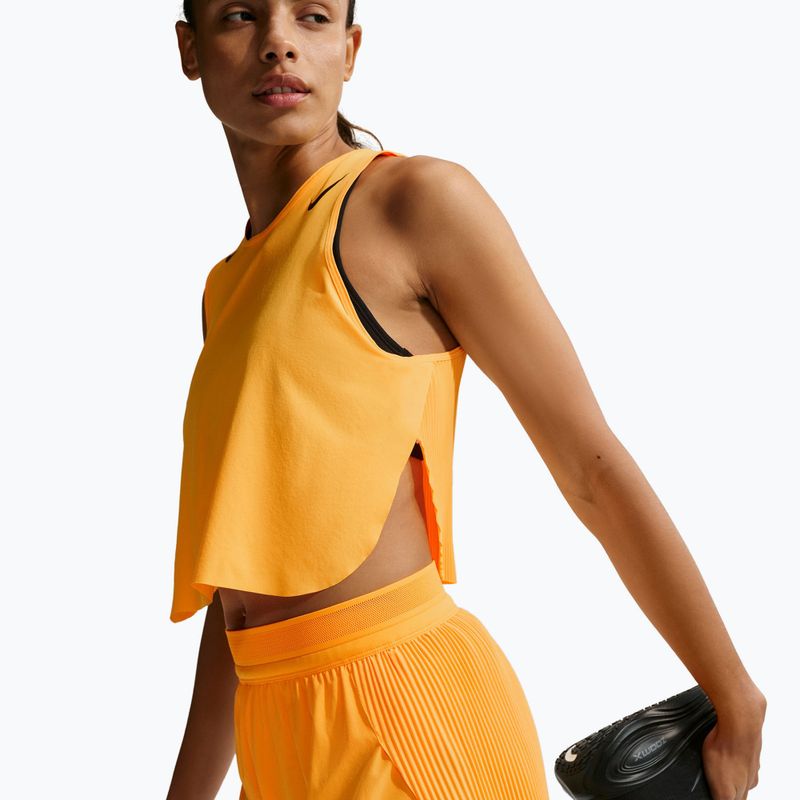 Spodenki do biegania damskie Nike AeroSwift Dri-Fit ADV Mid-Rise 3" laser orange/black/white/black 4
