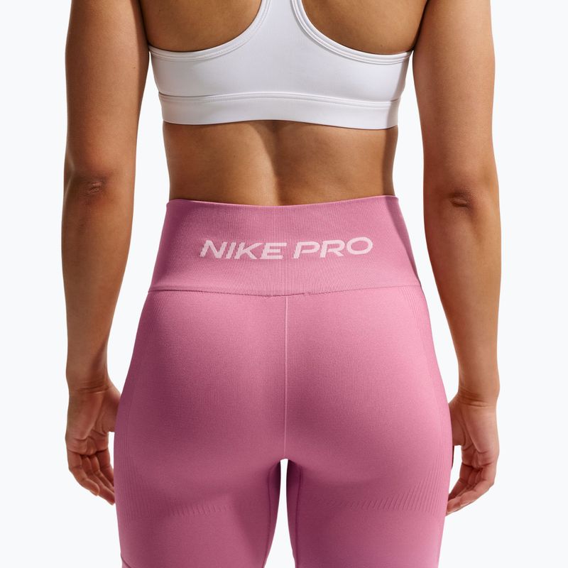 Spodenki treningowe damskie Nike Pro Seamless High Waisted Biker 5" peony/white 6