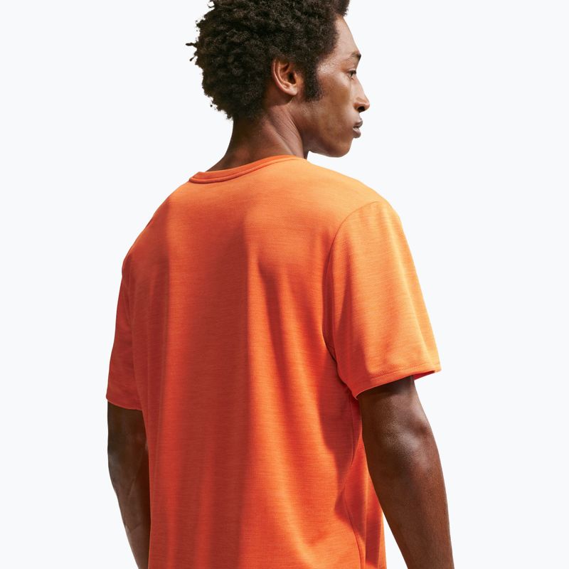 Koszulka do biegania męska Nike Miler Dri-Fit UV safety orange 5