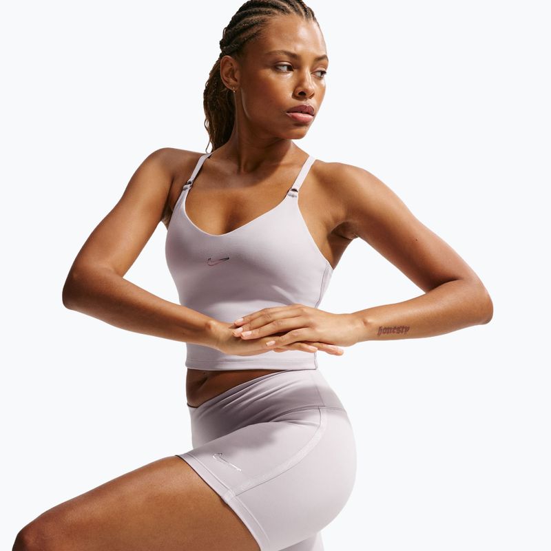Biustonosz treningowy Nike Light Support Padded platinum violet 5